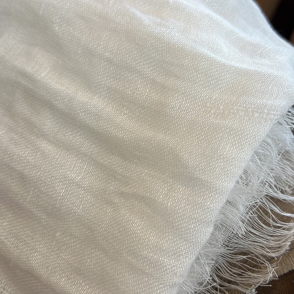 SASSO + SMYTH 100% LINEN SCARF. - Picture 5 of 8